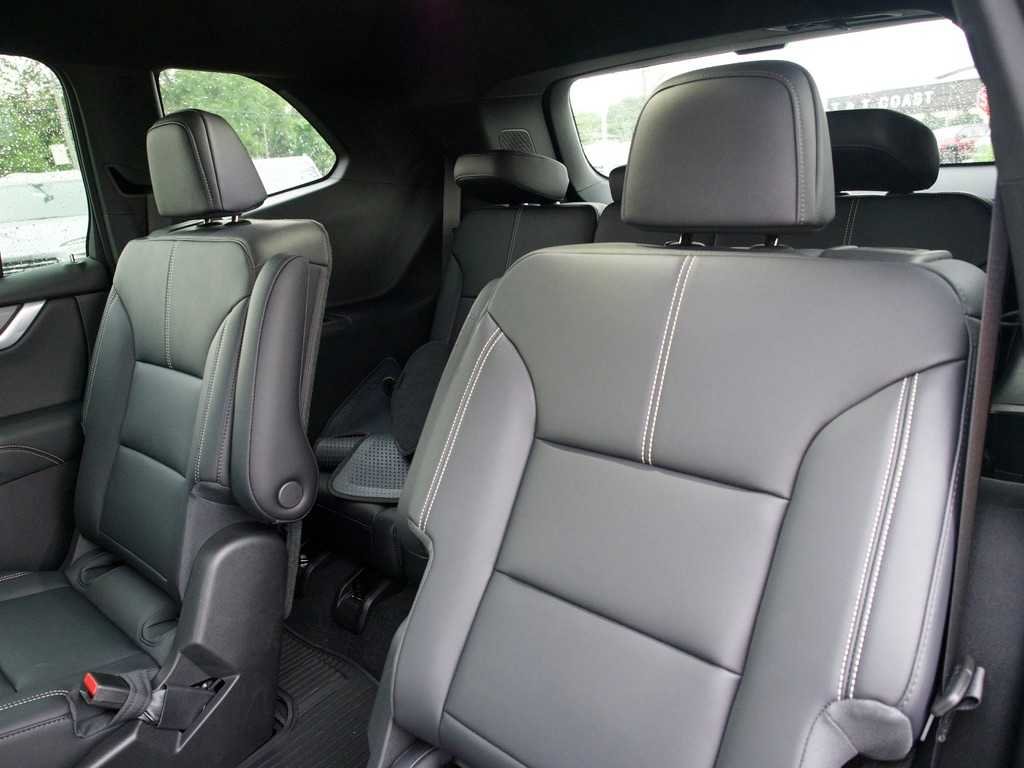 2026 GMC Acadia Elevation - Photo 15