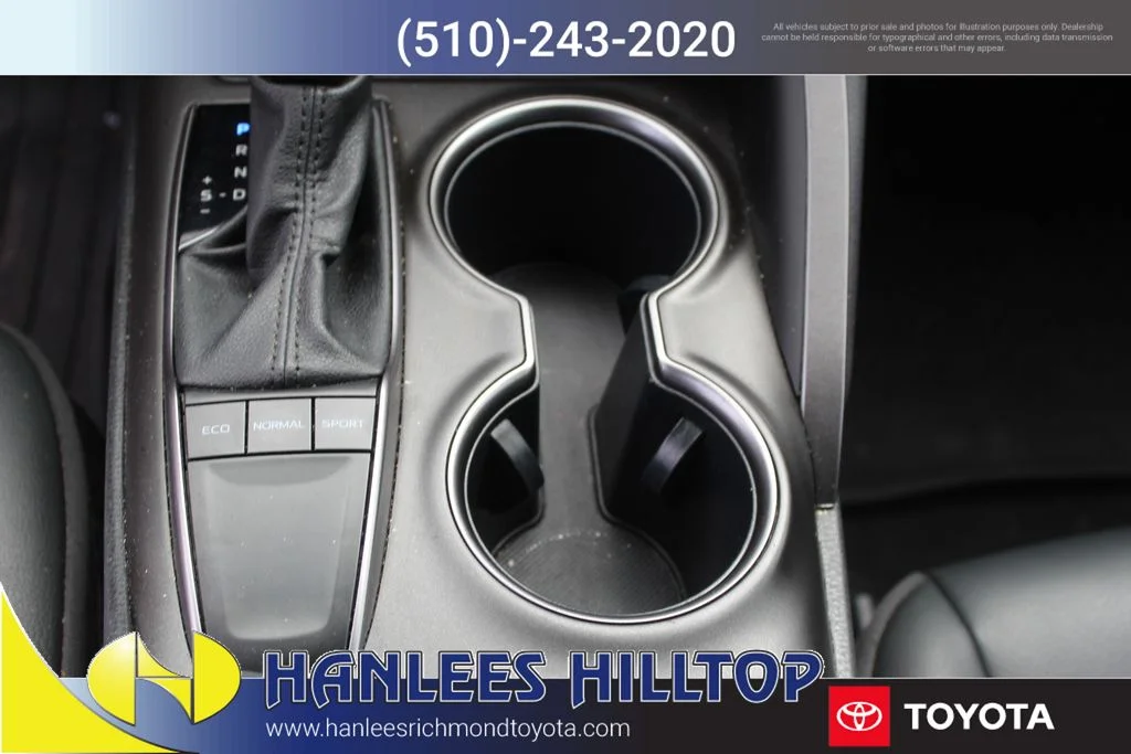 Used 2023 White Toyota SE Nightshade image 18