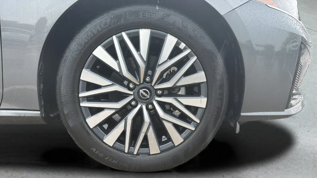 Used 2025 Gun Metallic Nissan SV image 21