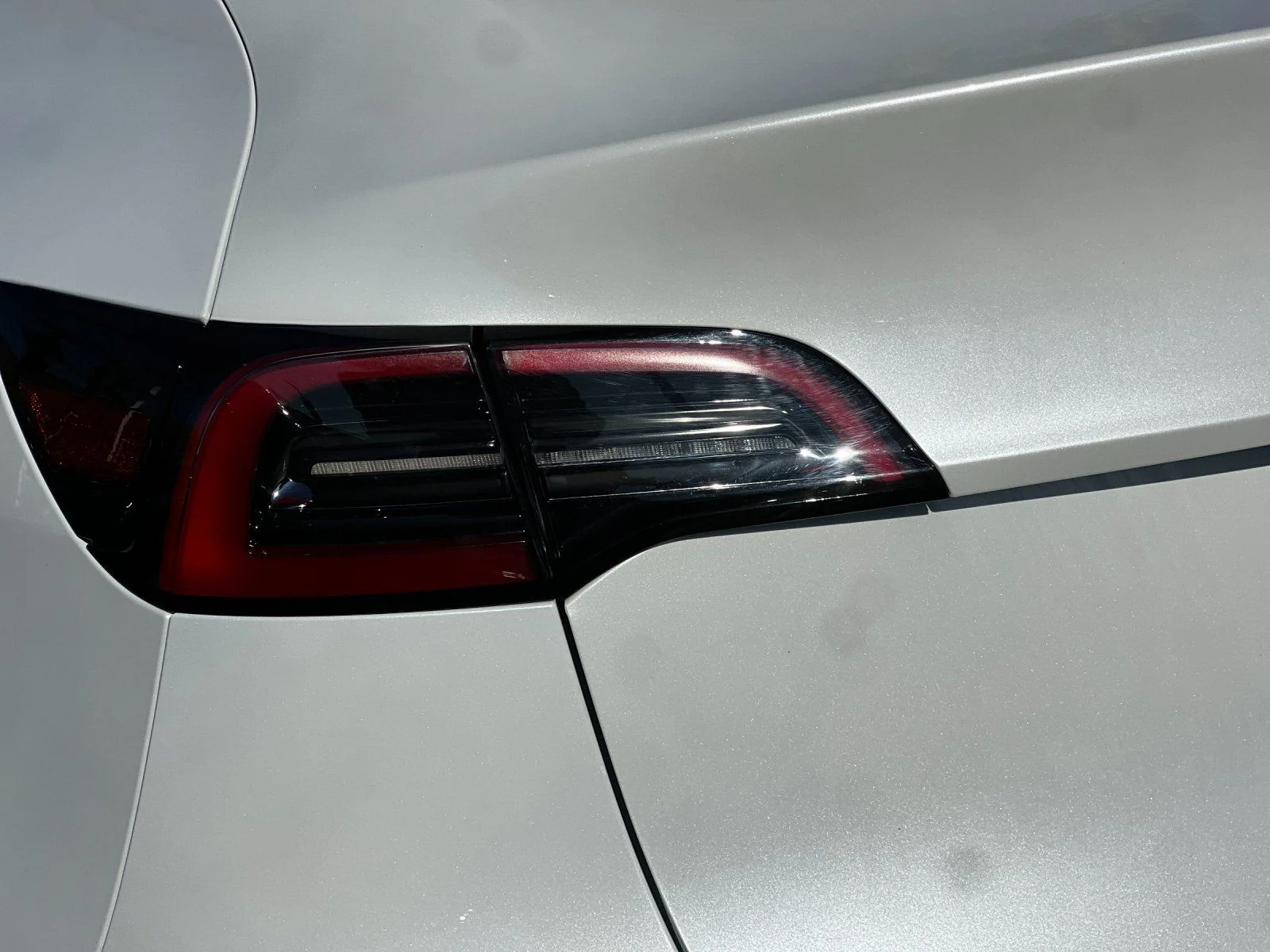 Used 2023 White Tesla Long Range image 25