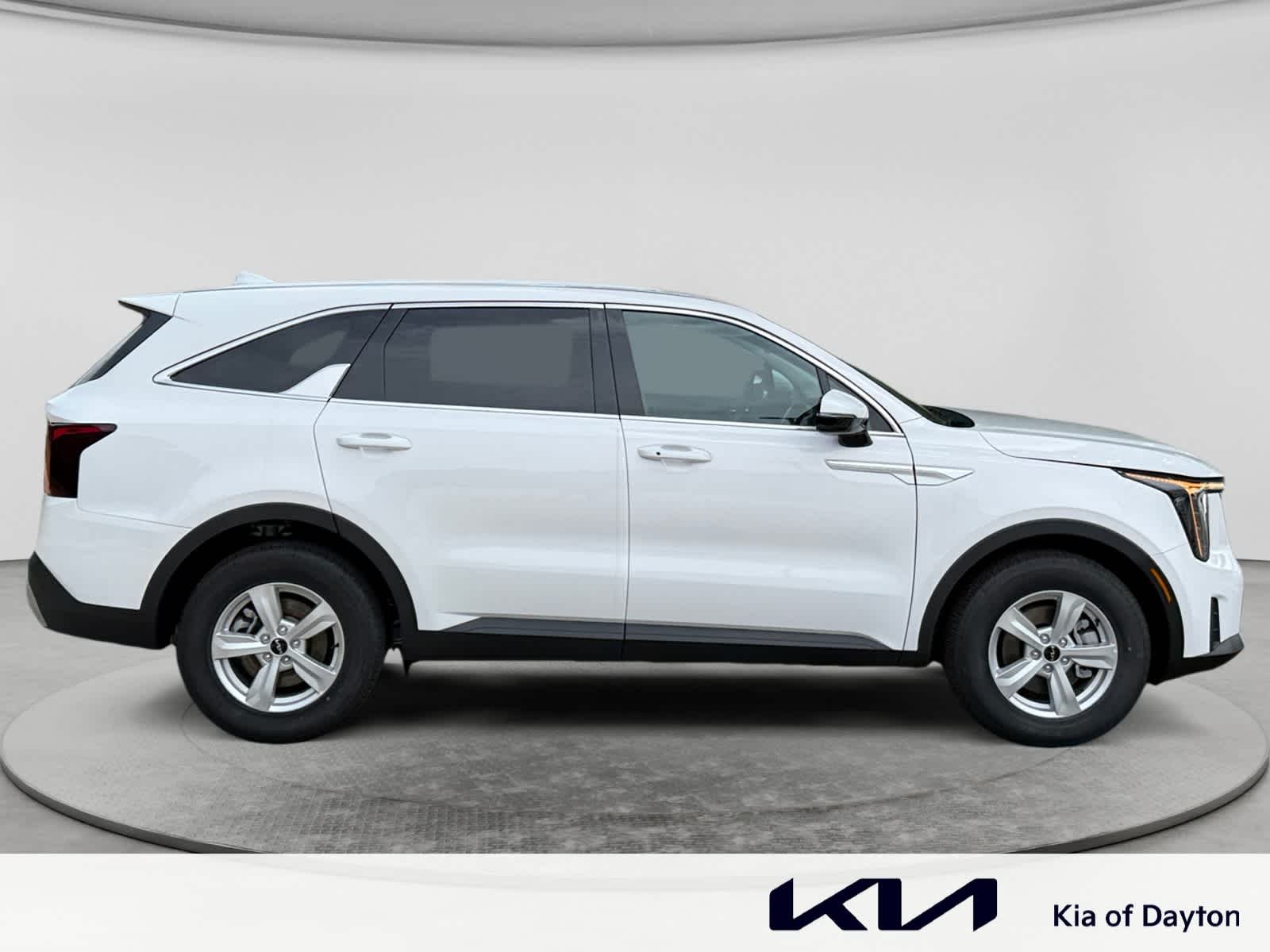 New 2026 Glacial White Pearl Kia LX image 4