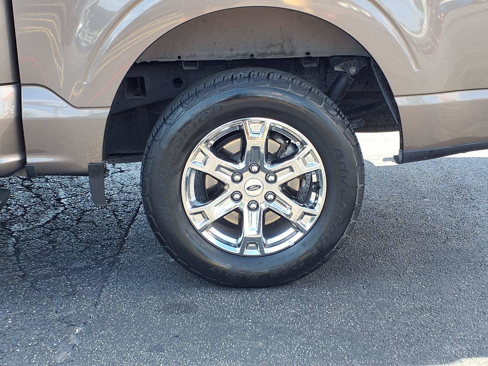 Used 2022 Gray Ford XLT image 9