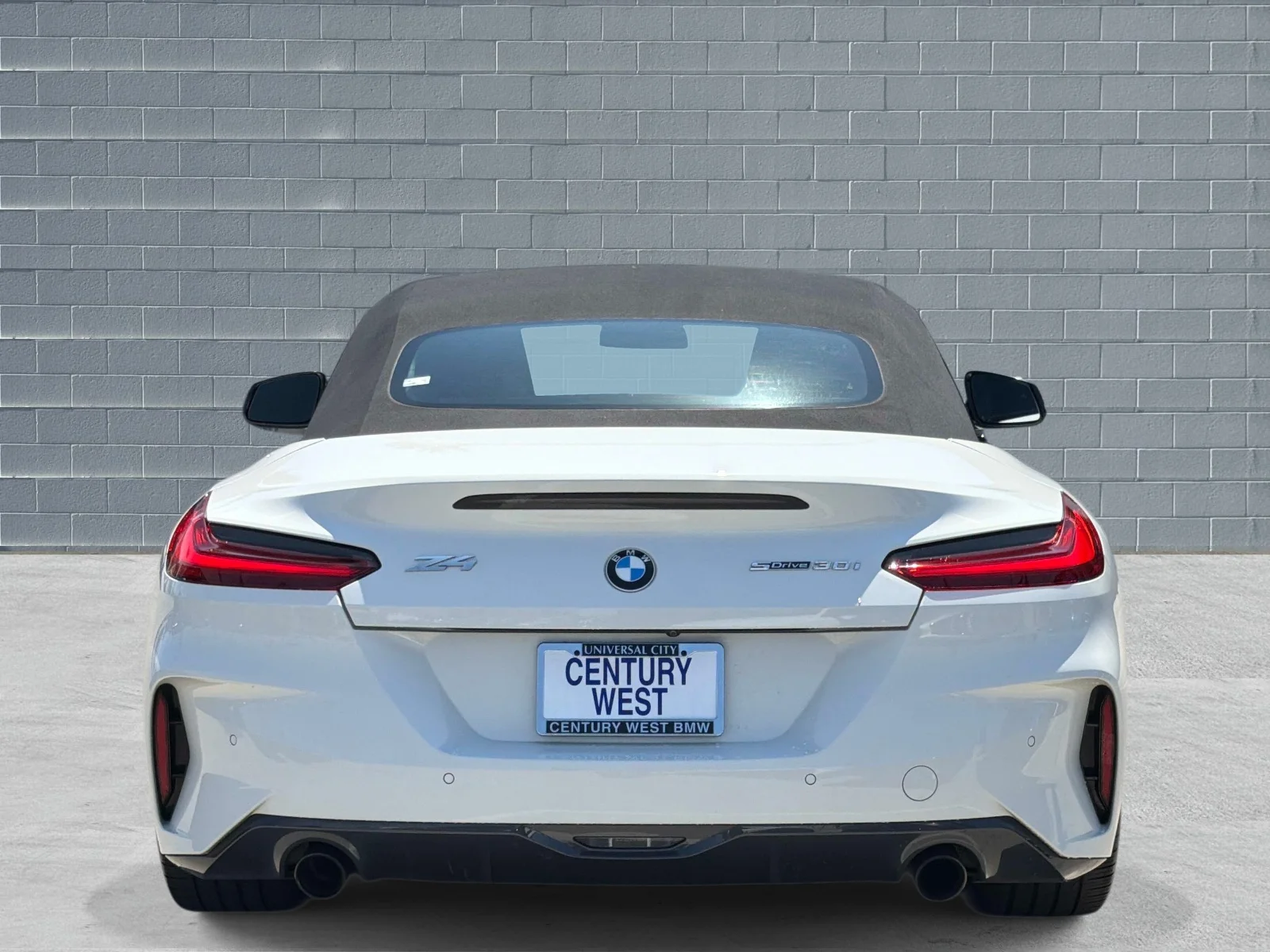 Used 2021 Alpine White BMW sDrive30i Roadster image 5