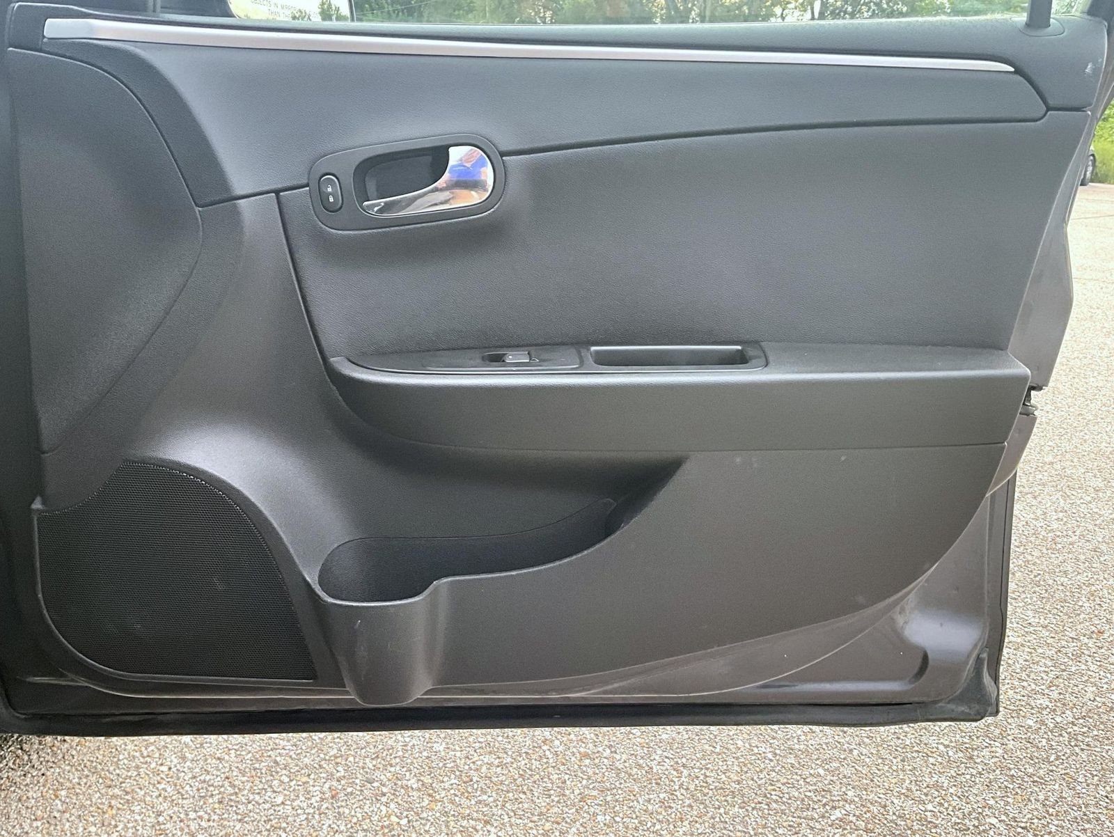 Used 2012 Beige Chevrolet LT image 19