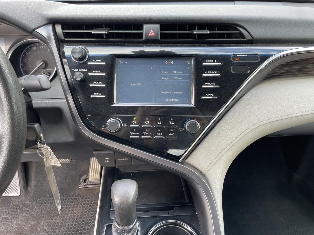Used 2018 Gray Toyota LE image 20