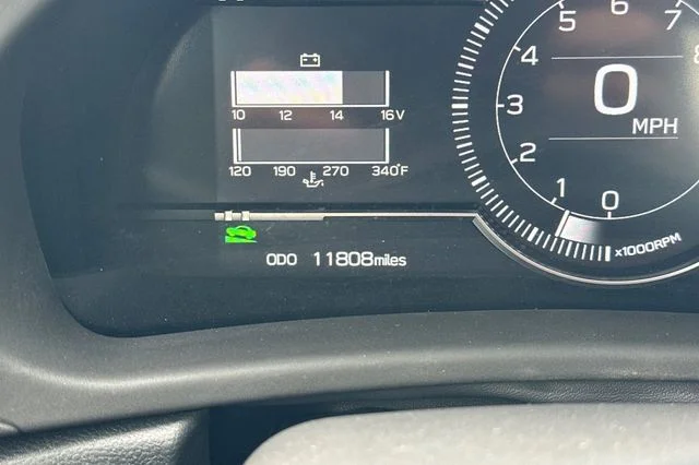 Used 2022  Toyota Base image 28