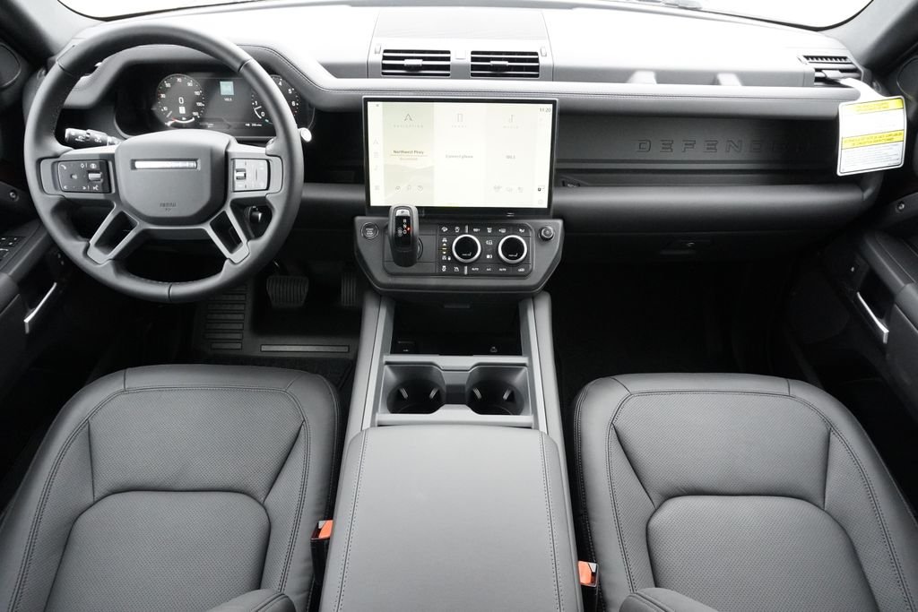New 2026 Sedona Red Land Rover X-Dynamic SE image 9
