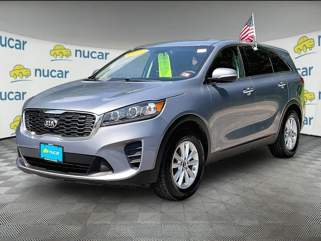 Used 2020 Silver Kia LX image 3