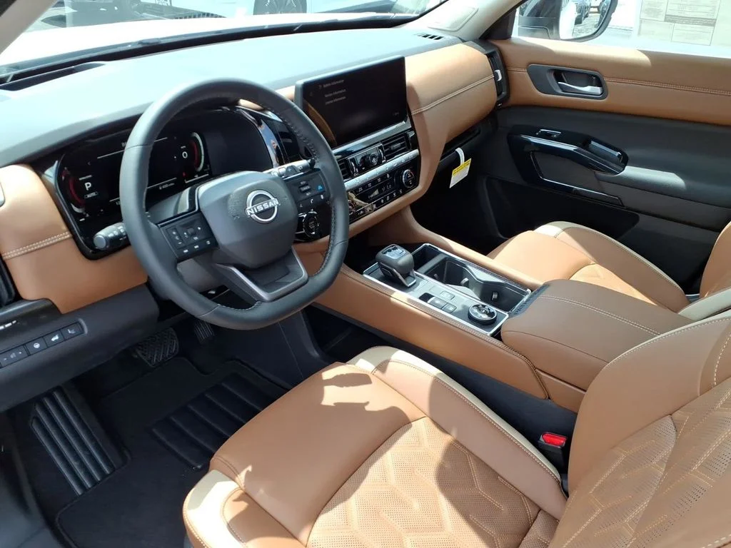 New 2026 White Nissan Platinum image 21