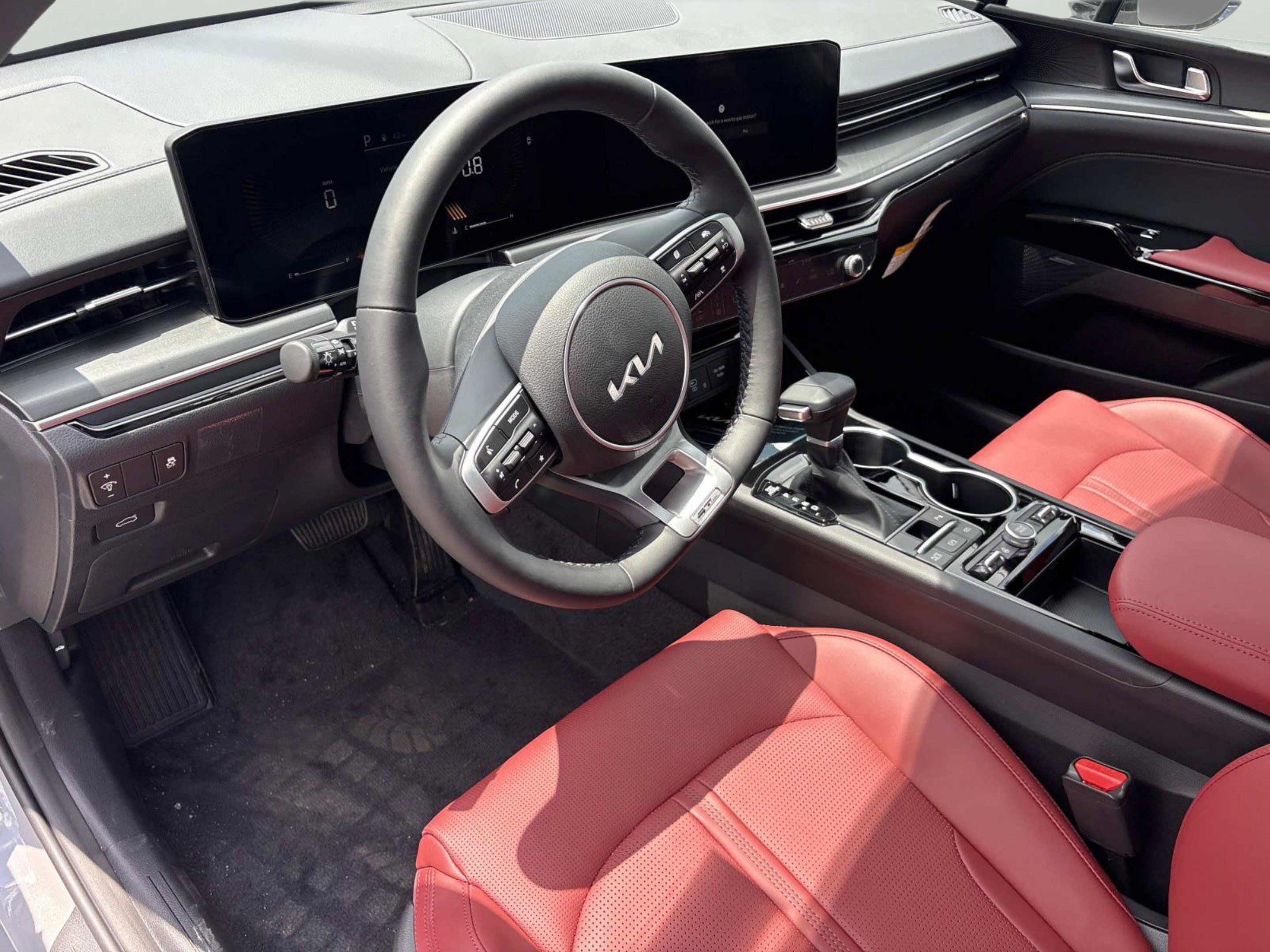New 2026 Wolf Gray Kia GT-Line AWD image 22