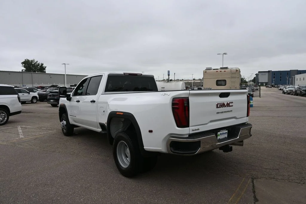 New 2026 White GMC Pro image 7