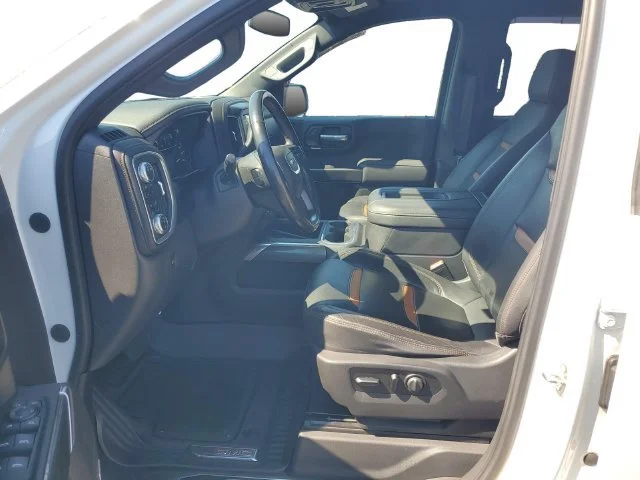 Used 2021 SUMMIT WHITE GMC AT4 image 9