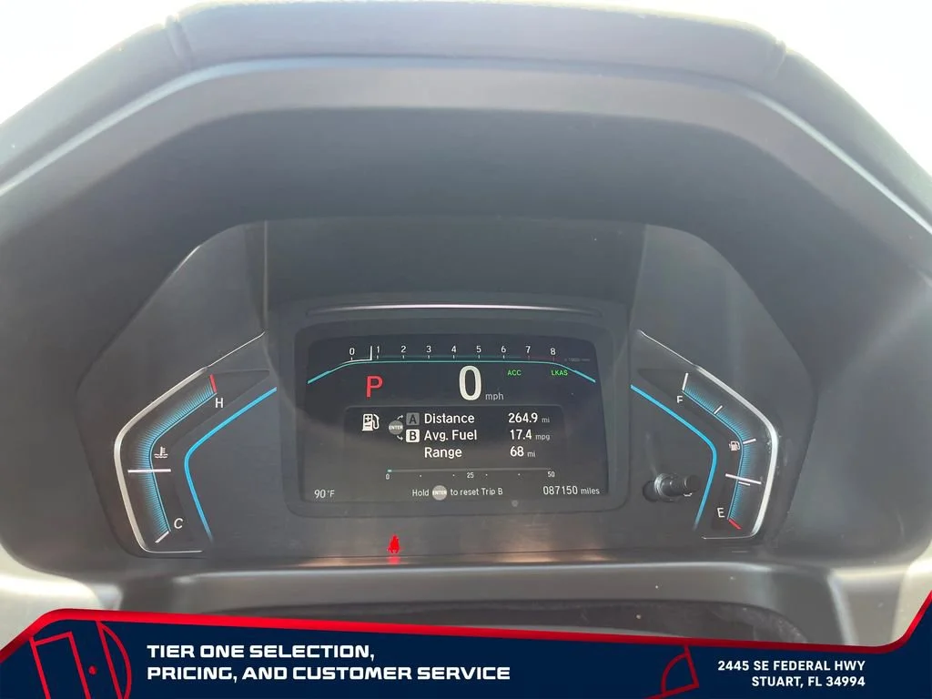 Used 2018 Green Honda Touring image 29