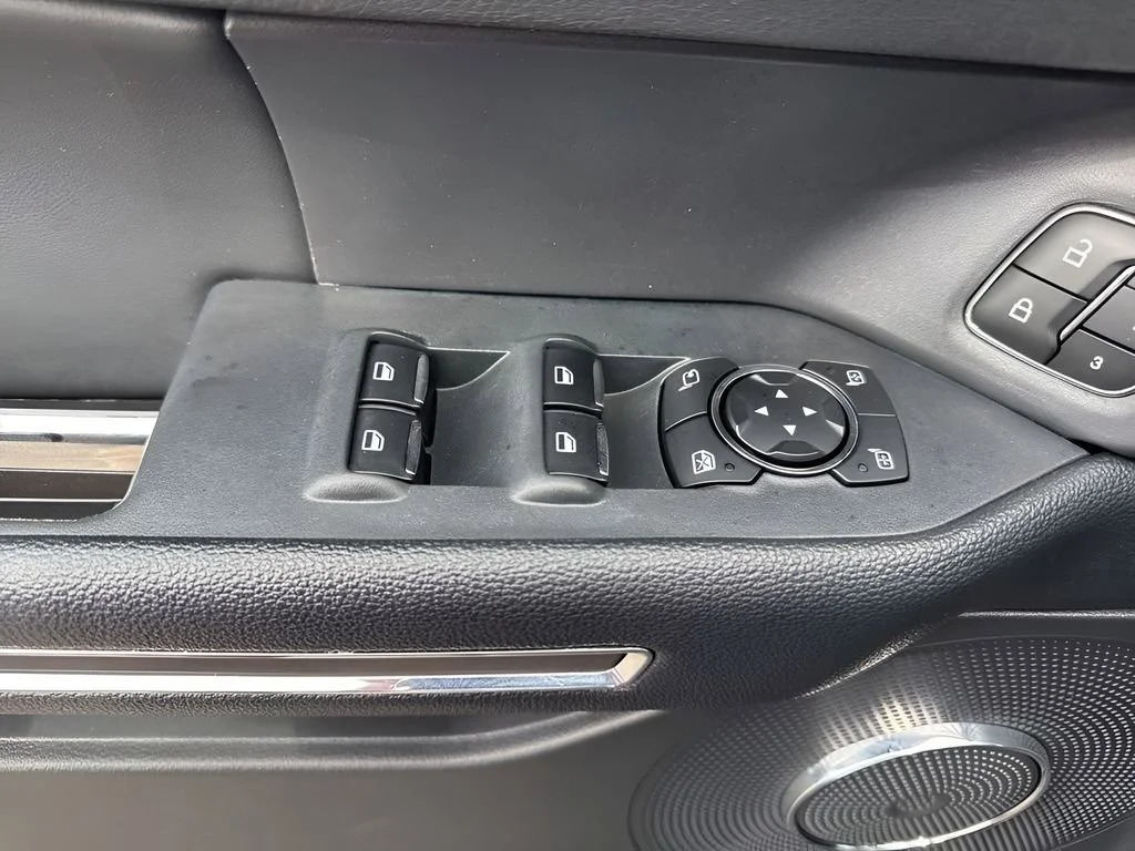 Used 2024 Black Ford XLT image 31
