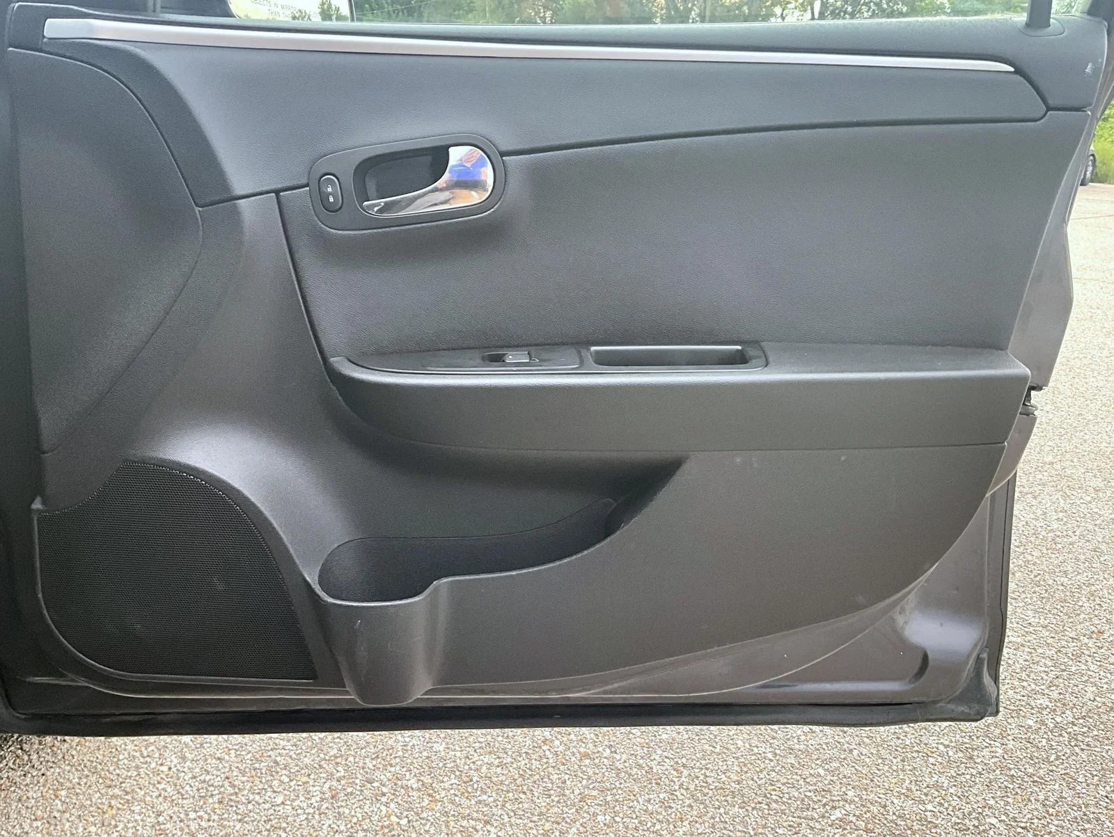 Used 2012 Beige Chevrolet LT image 19