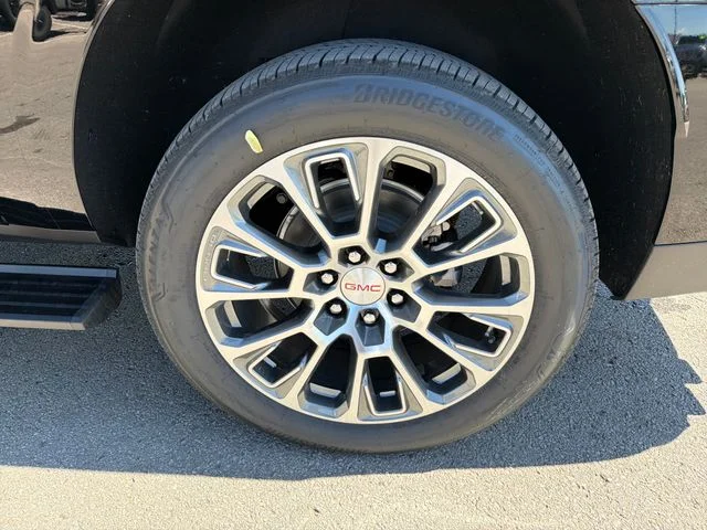 2026 GMC Yukon XL Denali - Photo 26