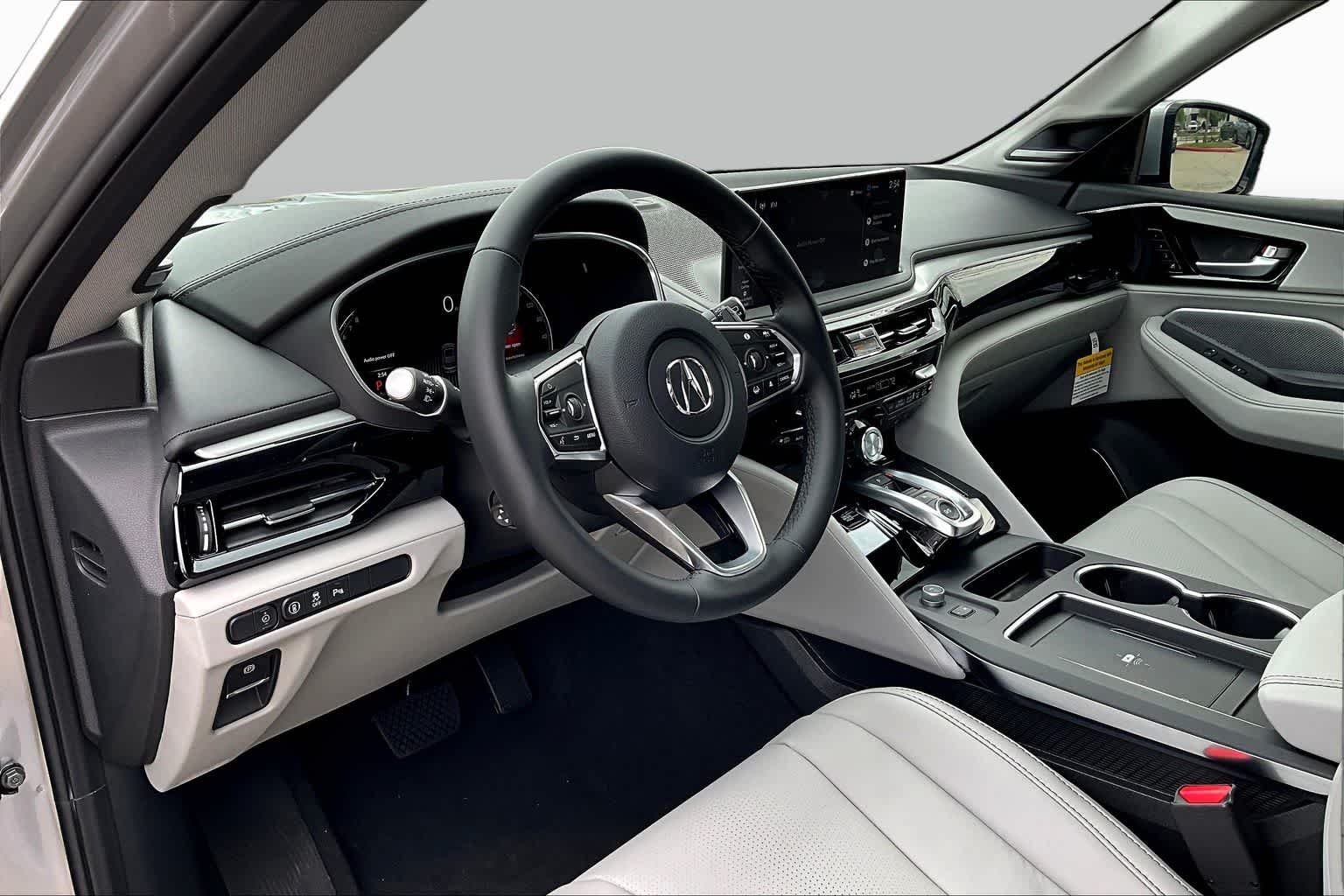 New 2026 Solar Silver Metallic Acura w/Technology Package image 10