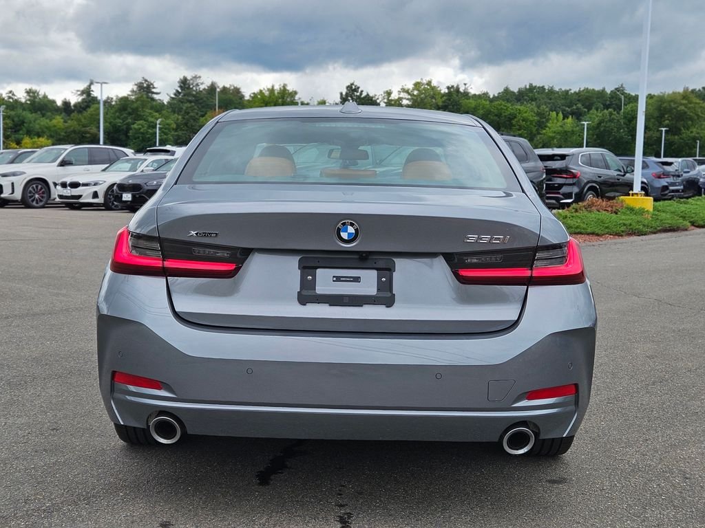 Used 2024 Skyscraper Grey Metallic BMW 330i xDrive image 6