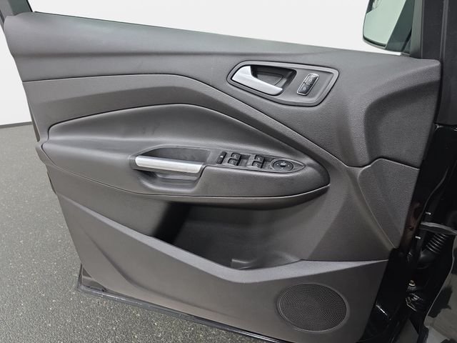 Used 2015 Black Ford SE image 26