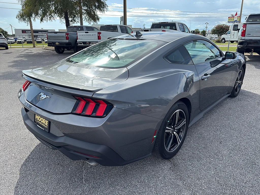 Used 2024 Carbonized Gray Ford  image 5