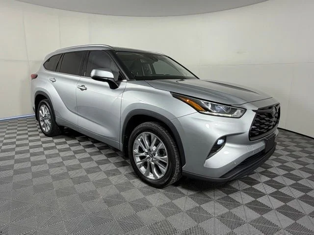 2022 Toyota Highlander Limited