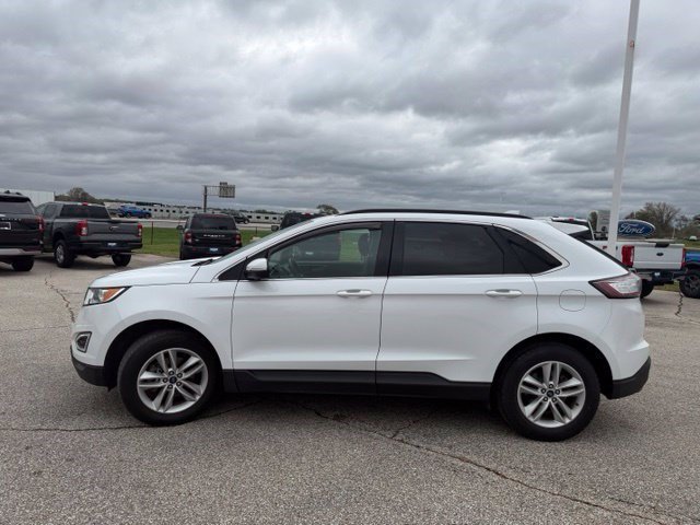 Used 2018 Oxford White Ford SEL image 4
