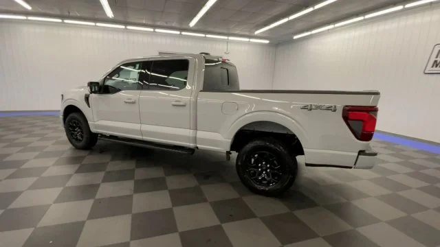 New 2026 Avalanche Ford XLT image 6