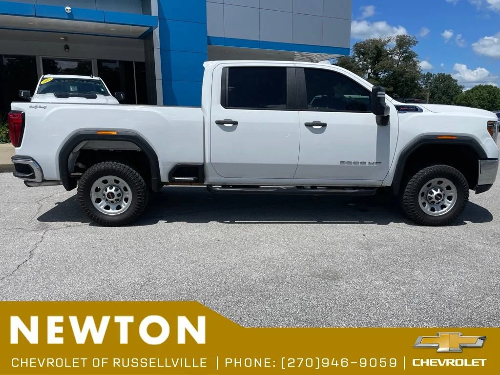 Used 2021 SUMMIT WHITE GMC 4WD CREW 159 image 39