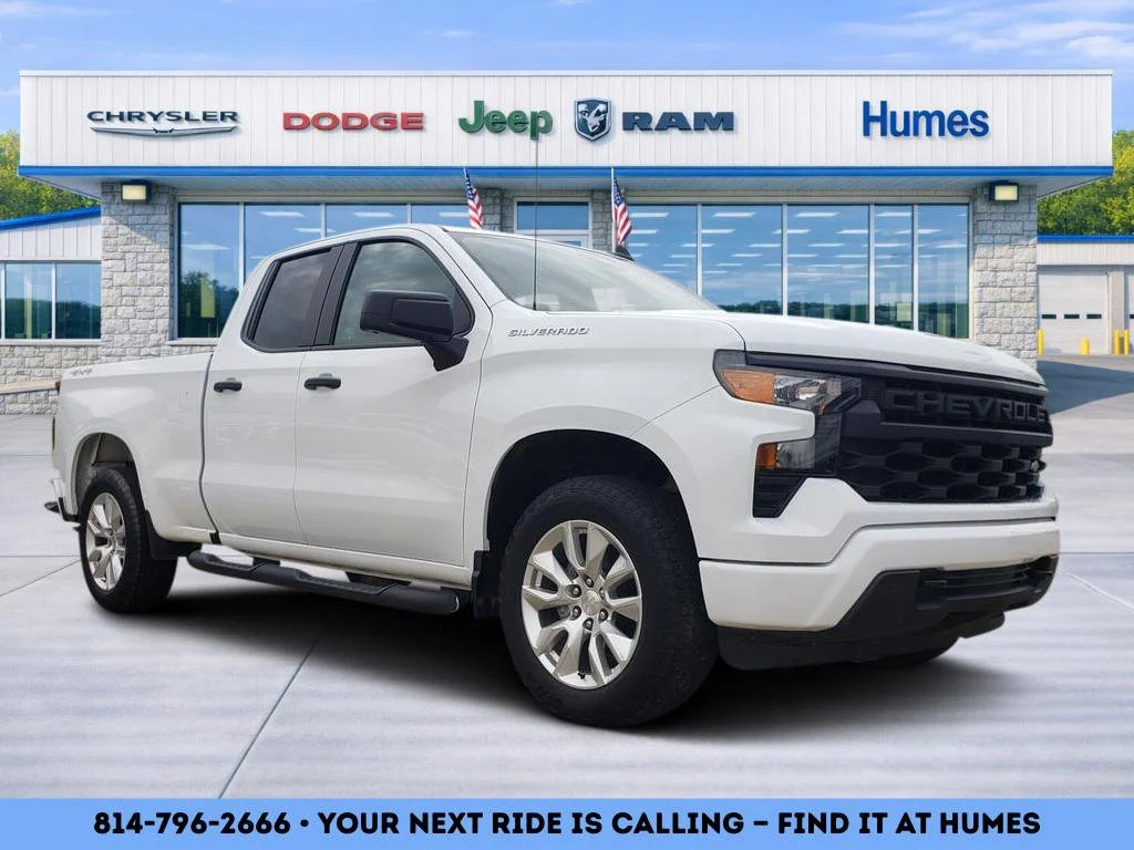 Used 2023 Summit White Chevrolet Custom image 1