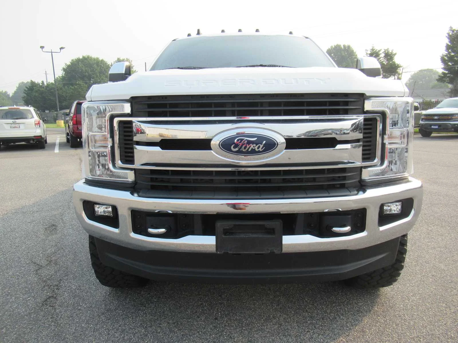Used 2019 Oxford White Ford XLT image 2