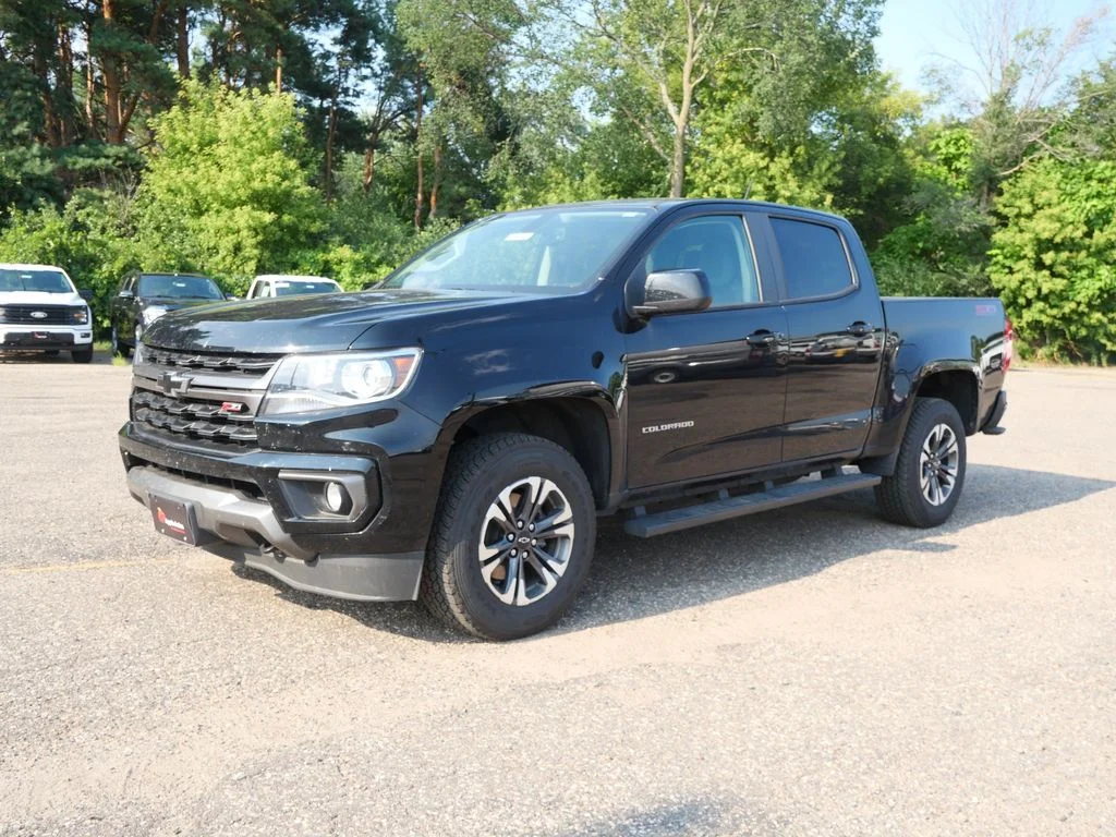 Certified Used 2022 Black Chevrolet Z71 image 2