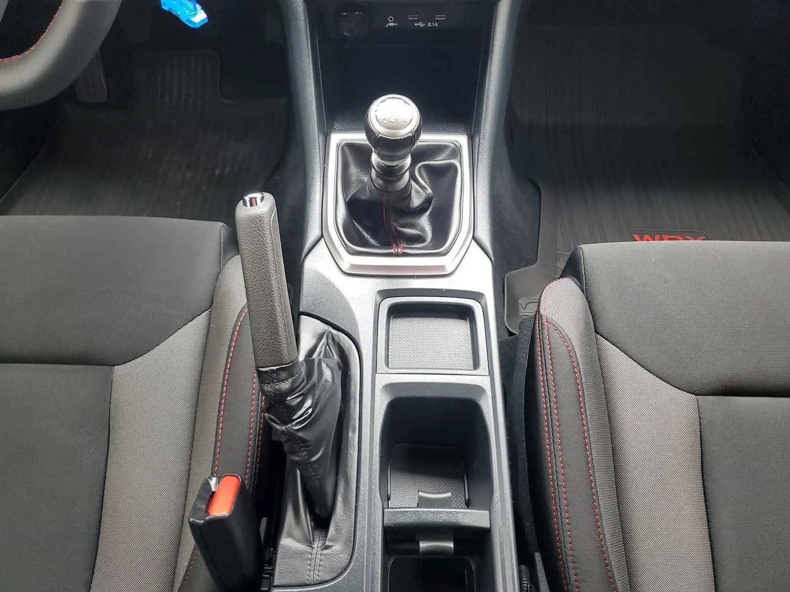 Used 2023  Subaru  image 18