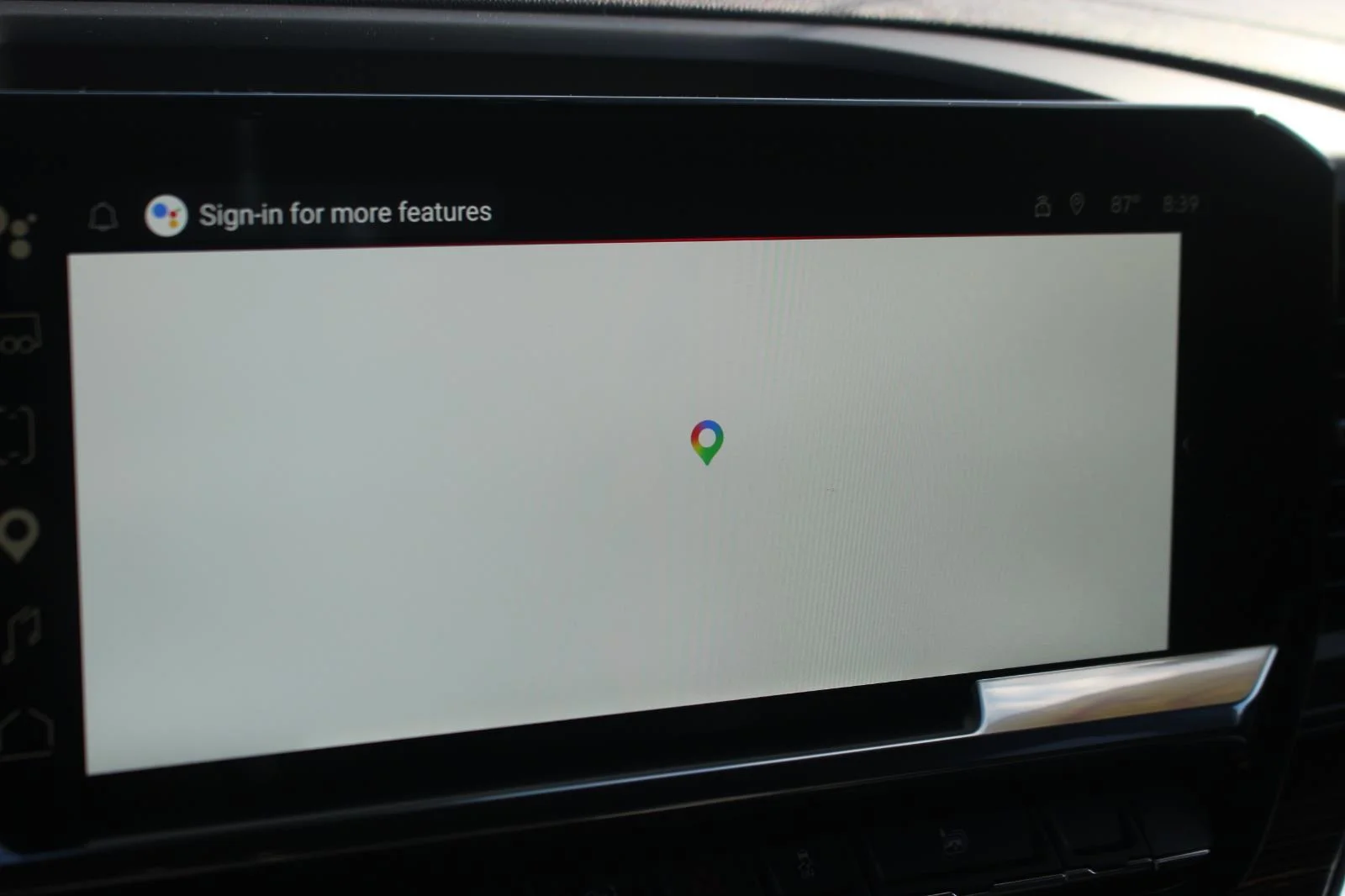 Used 2024 Summit White GMC Elevation image 31