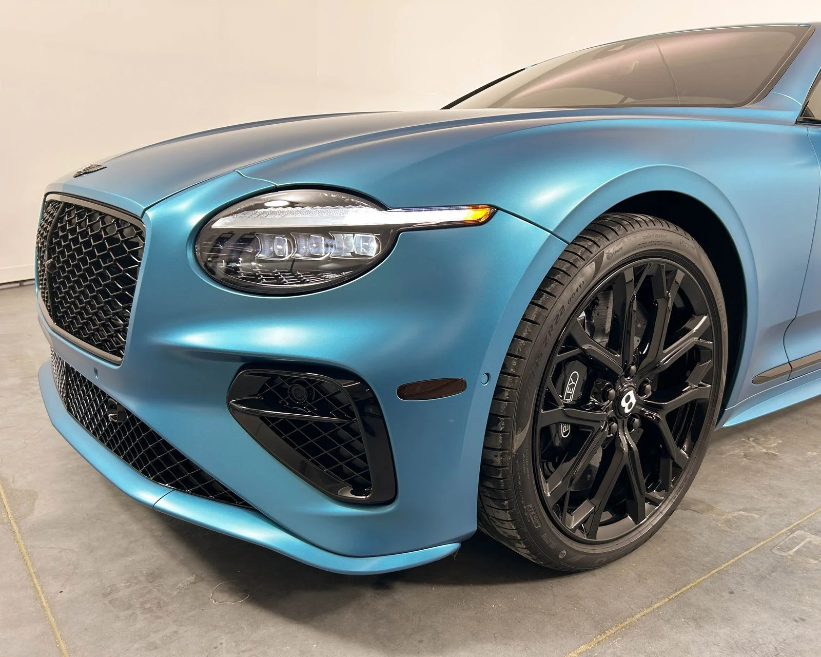 New 2025  Bentley Speed image 39