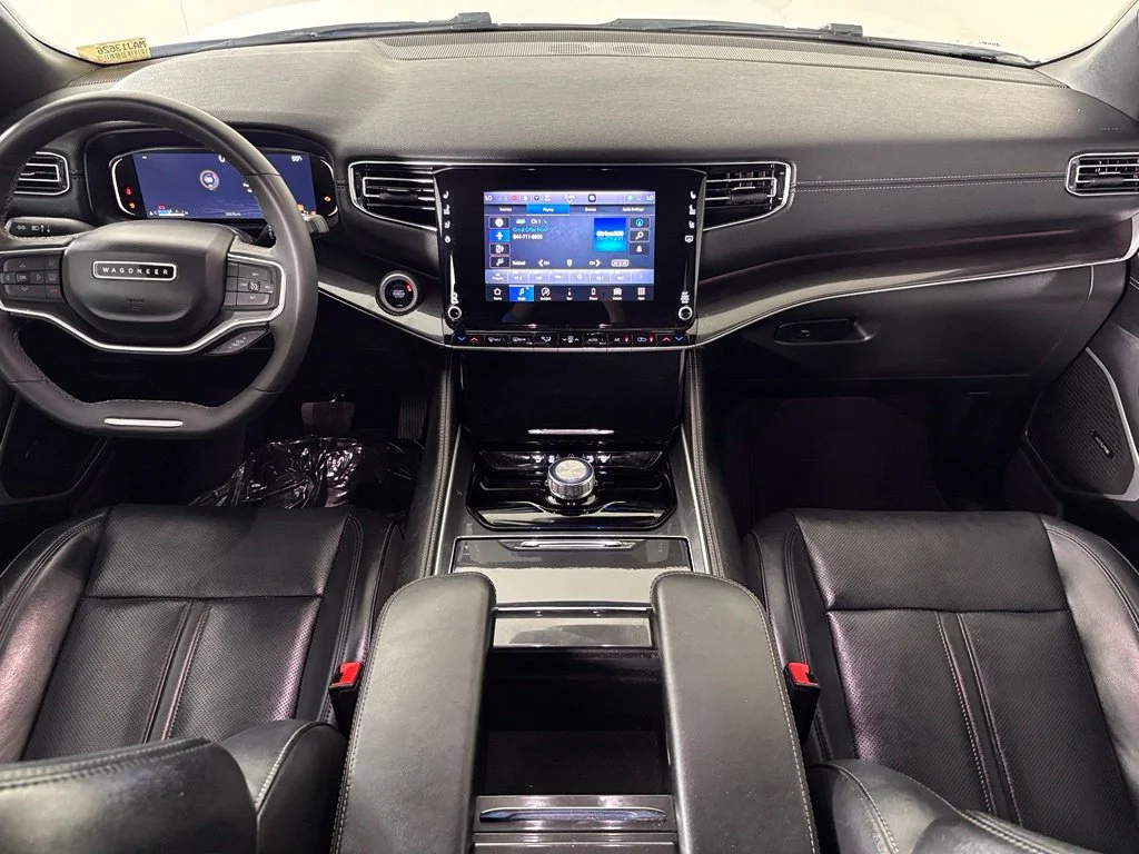 Used 2023 White Jeep Base image 39