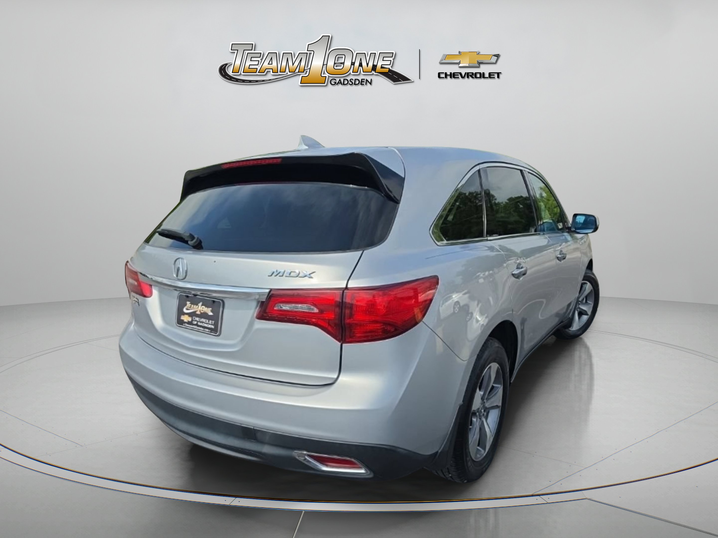 Used 2014 Silver Acura FWD image 7