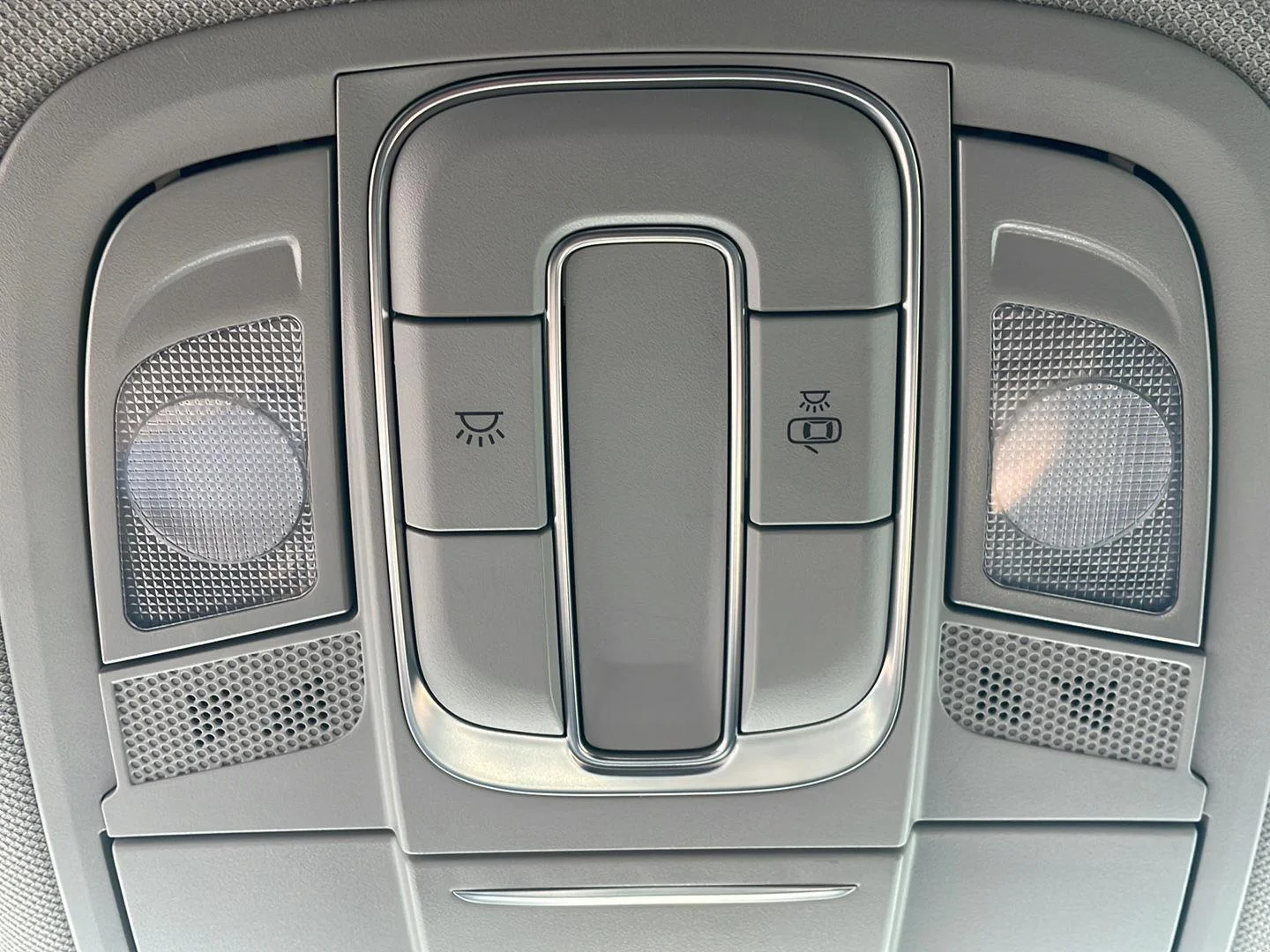 Used 2019 Symphony Silver Hyundai SEL image 25