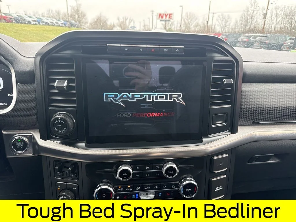 Used 2022 White Ford Raptor image 22