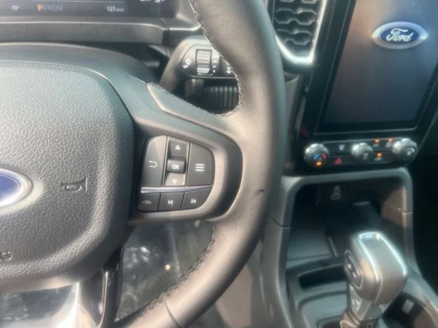 New 2026 Oxford White Ford XLT image 14