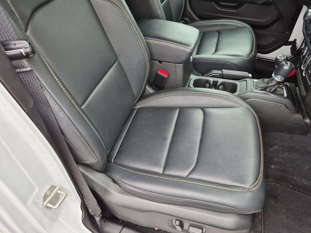 Used 2024 White Jeep Sahara 4xe image 23