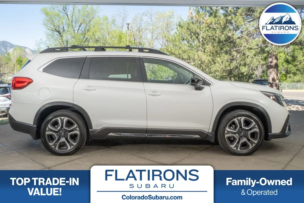 2024 Subaru Ascent Limited 7 Passenger's photo