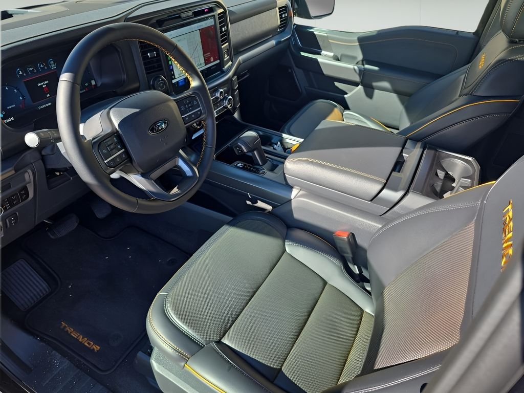 New 2025 Agate Black Metallic Ford Tremor® image 9