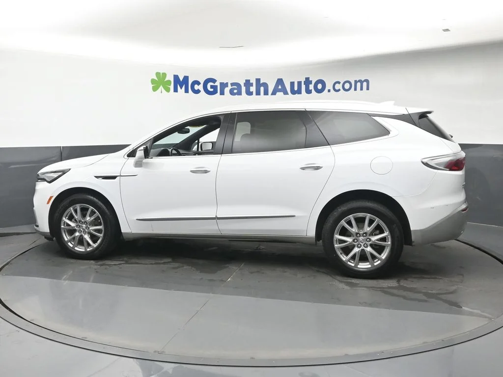 Used 2023 White Buick Essence image 26