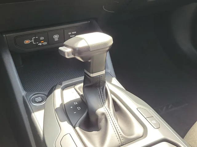 Used 2025 Gray Kia LXS image 23