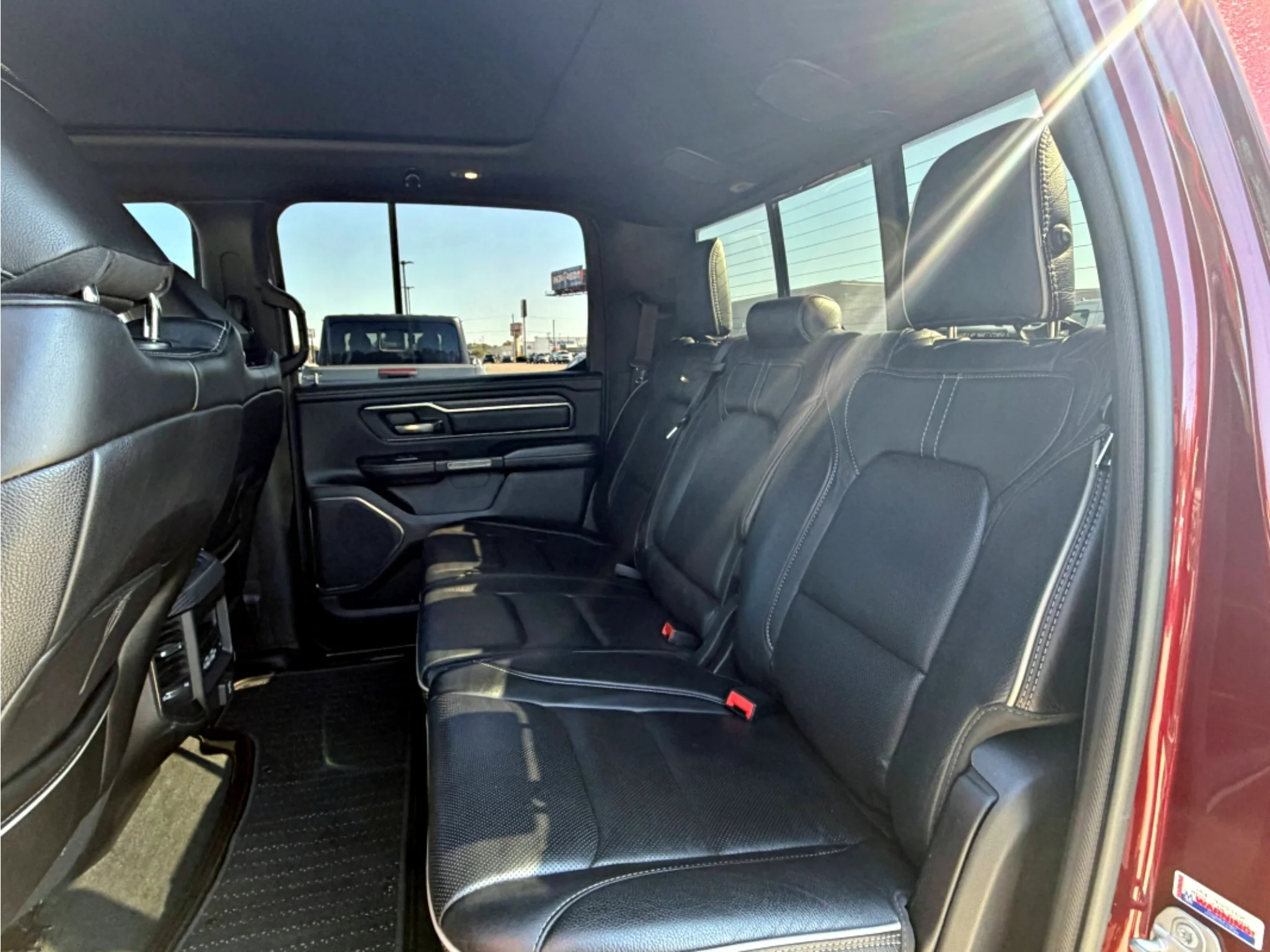 Used 2019 Delmonico Red Pearlcoat Ram Limited image 16