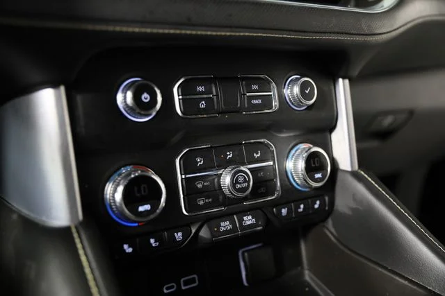Used 2021 Blue GMC SLT image 12