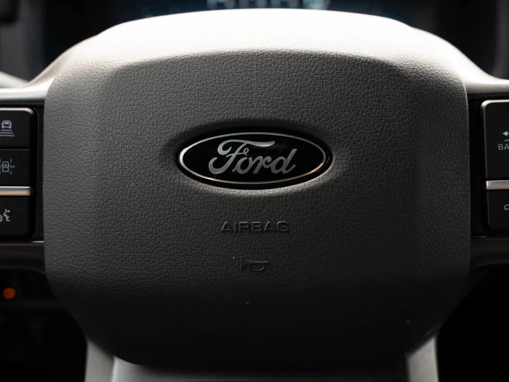 Used 2024 Oxford White Ford XLT image 29