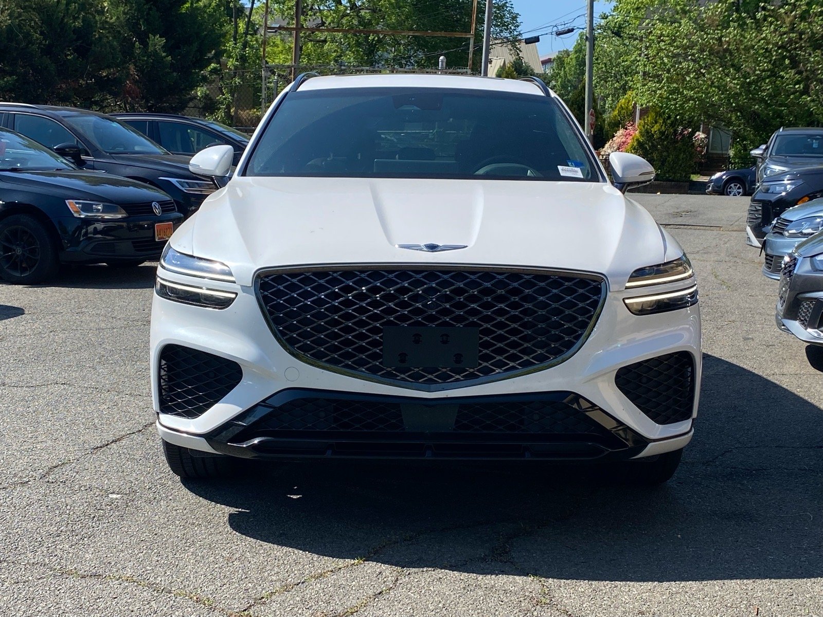 Used 2022 White Genesis 3.5T Sport image 5