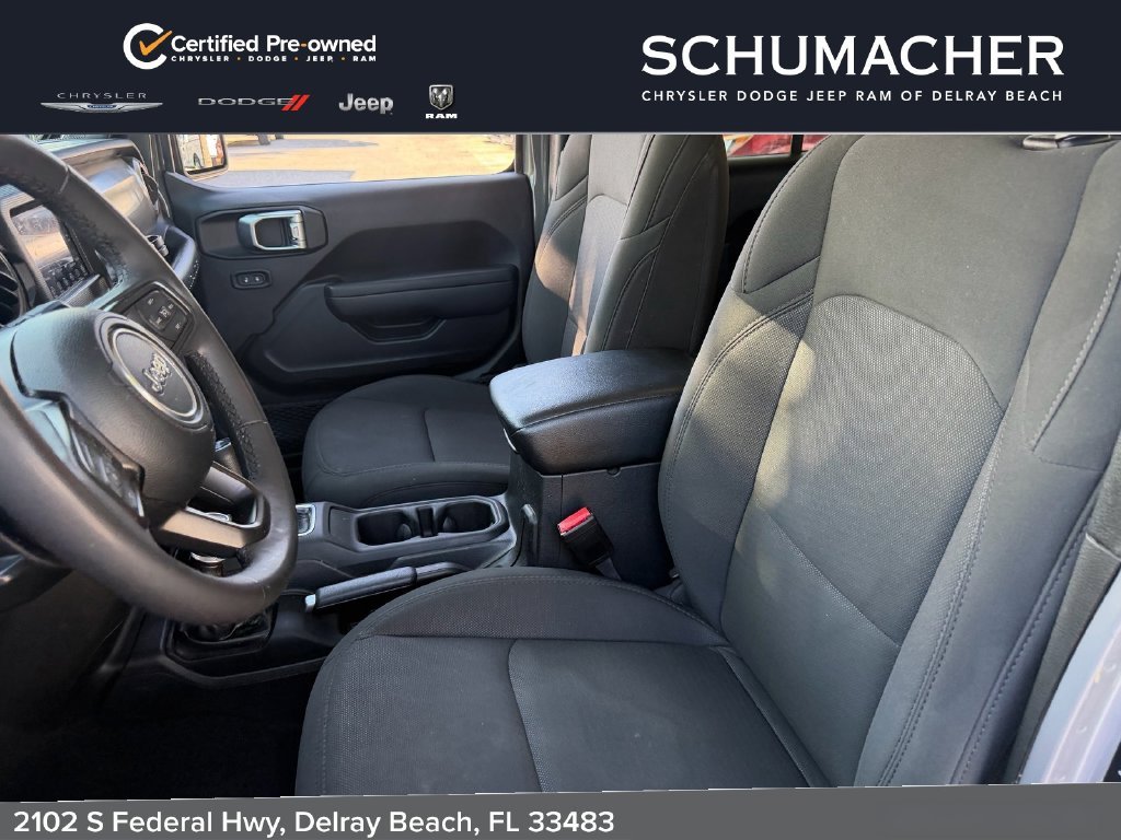 Used 2023 Gray Jeep Sport S image 11