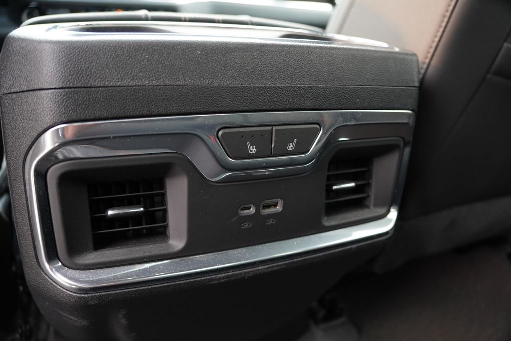 Used 2024 Summit White Chevrolet High Country image 4
